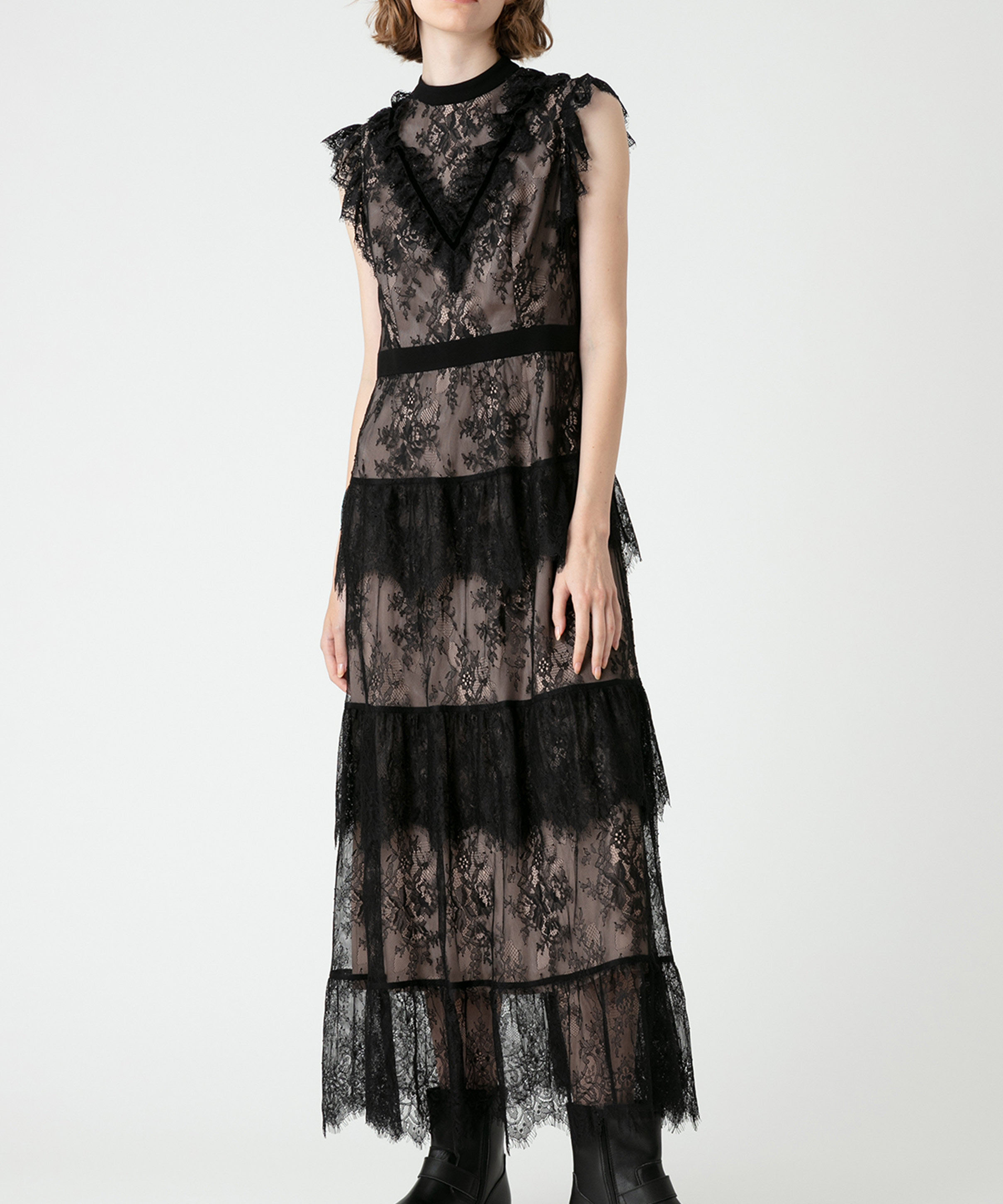 【LOULOU WILLOUGHBY】ラッセルレースティアードワンピース(約7万円)