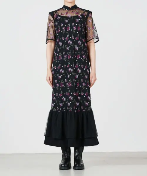 FLOWER EMB. DRESS(約8万円)