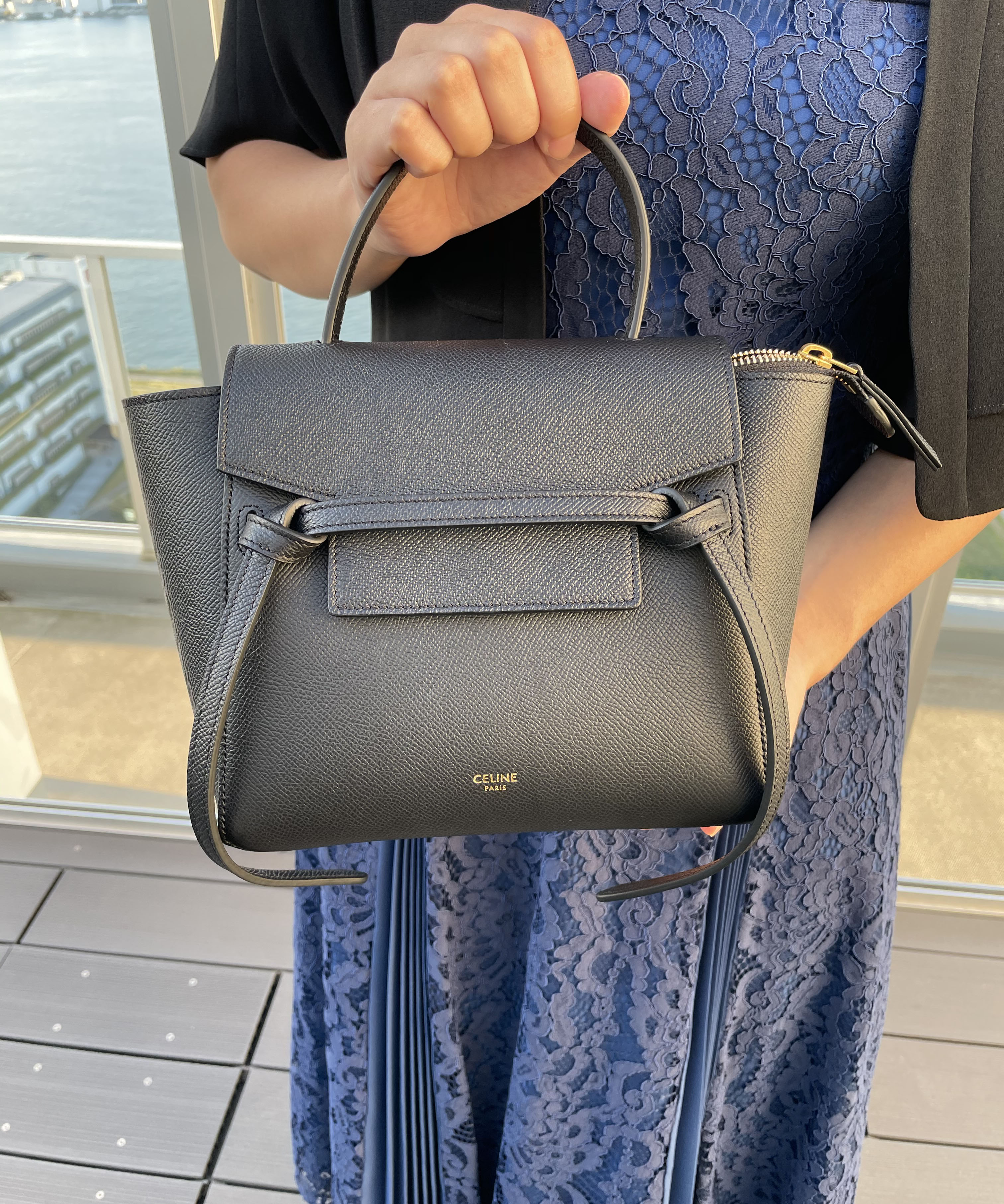 Celine ベルトバッグ マイクロ グレインドカーフスキン グレー-