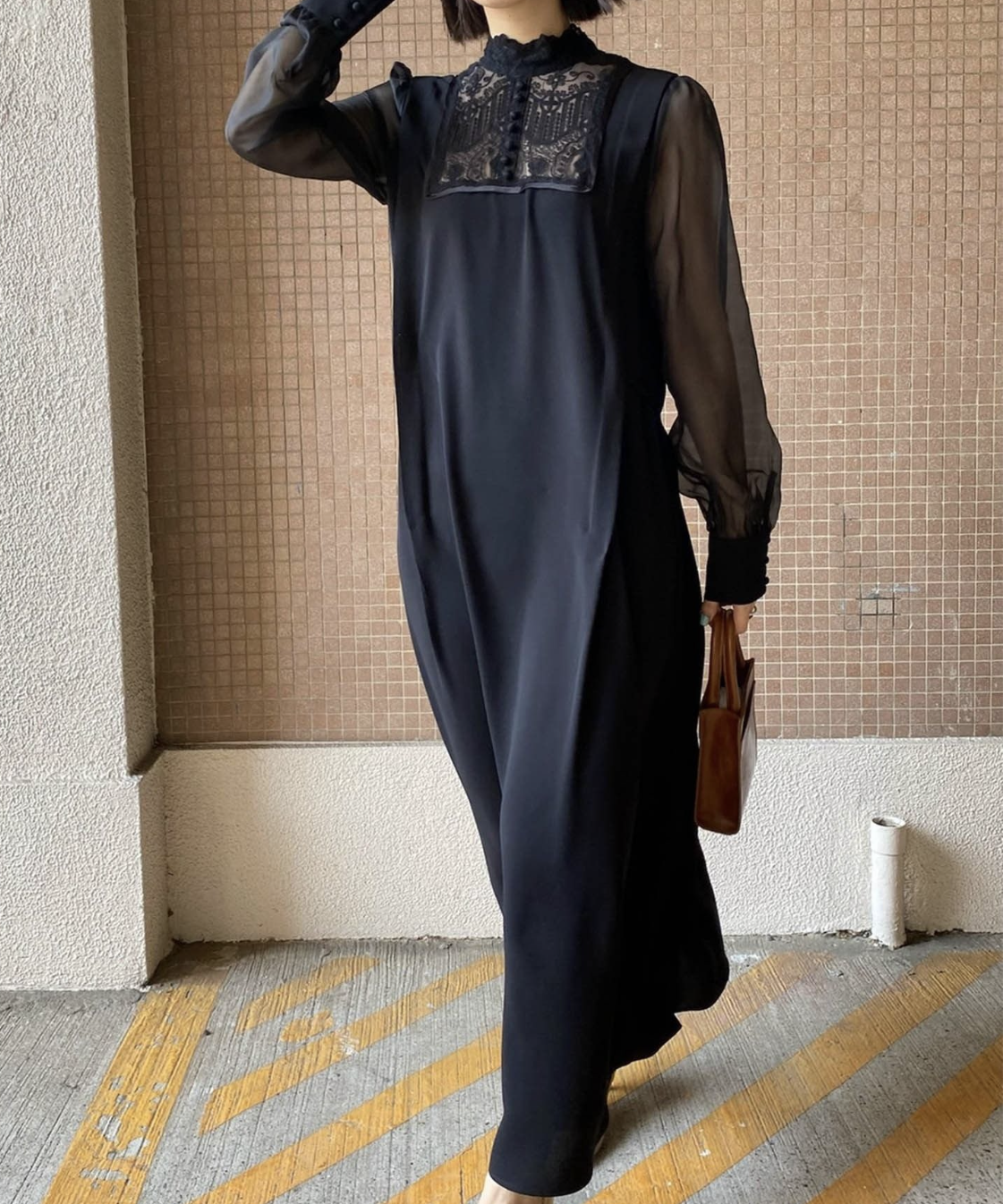 【期間限定値下げ】2WAY SCOOP OUT LACE DRESS Ameri