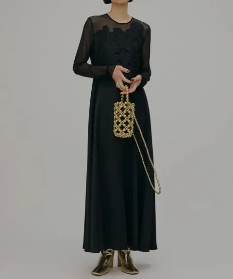 Ameri VINTAGE（アメリヴィンテージ） 【Mサイズ】UPPER EMBROIDERY FLARE DRESS